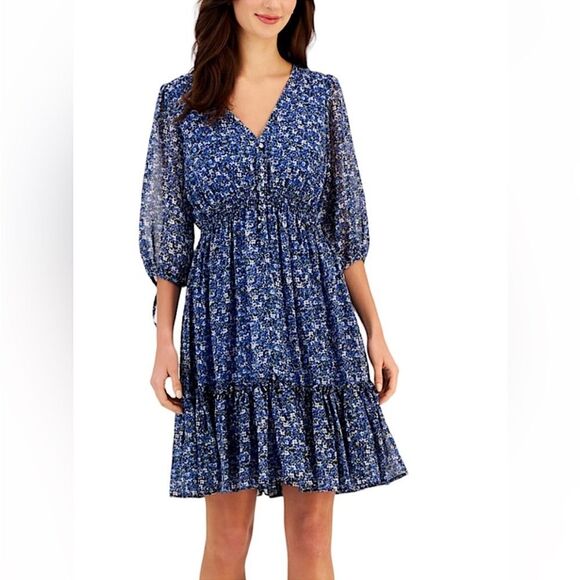 TAYLOR Women's Floral-Print Tiered Ruffle Hem Dress Sz 8P V-Neck Smocked Waist - Picture 1 of 16
